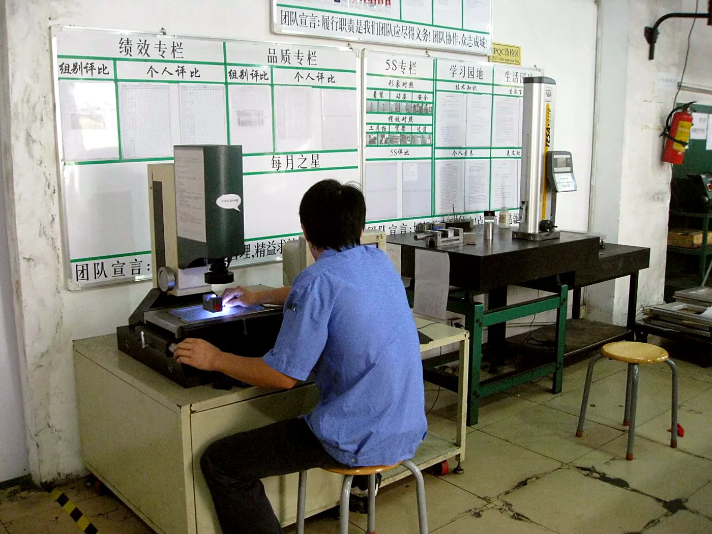 Plating-ready electrical parts inspected at Aunov